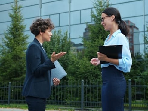 Accountants & Advisors